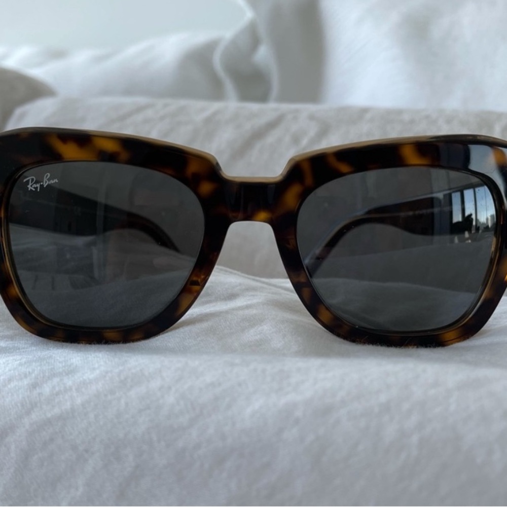 Ray-Ban State Street